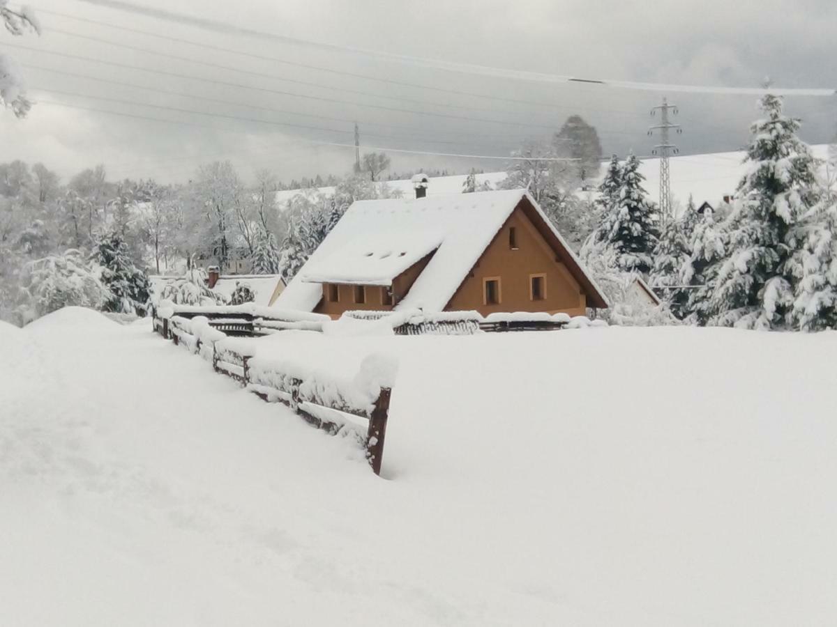 Apartmany Studeny Kunratice  Luaran gambar